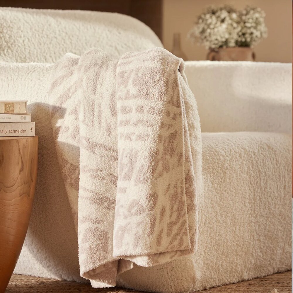 BNIB - Barefoot Dreams COZYCHIC Animal Stripes Throw